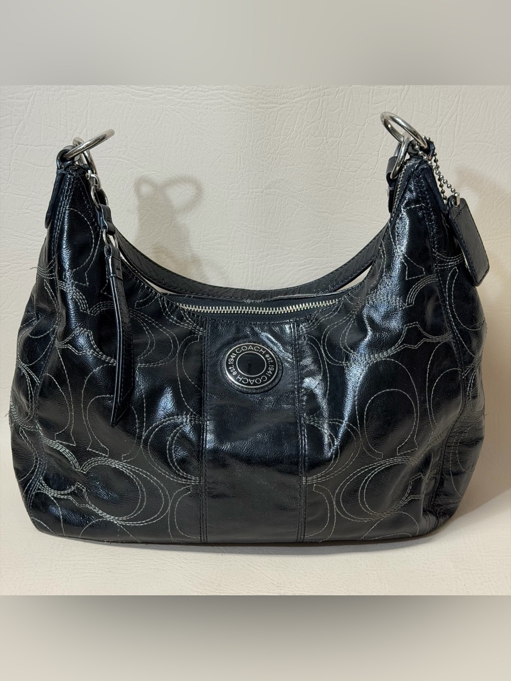 COACH SIGNATURE STITCHED BLACK PATENT LEATHER HOBO BAG STYLE # F19282 - Picture 5 of 10